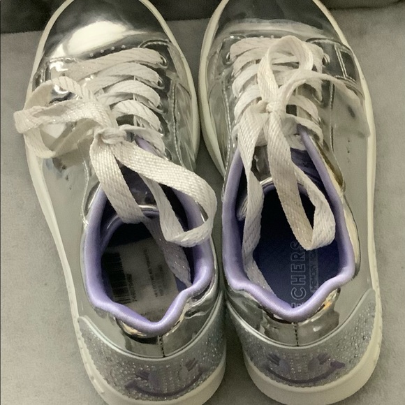 Skechers memory foam, little girls size 1.5 lace up sneakers. Pre-owned. - Picture 7 of 7